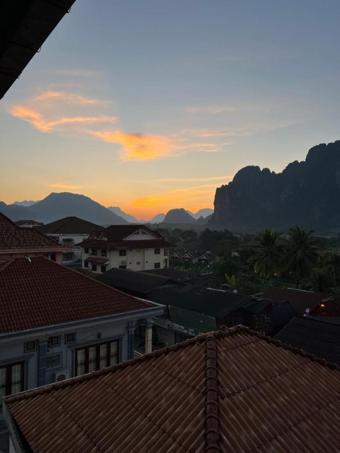Jasmine Vangvieng Hotel Vang Vieng Exterior foto